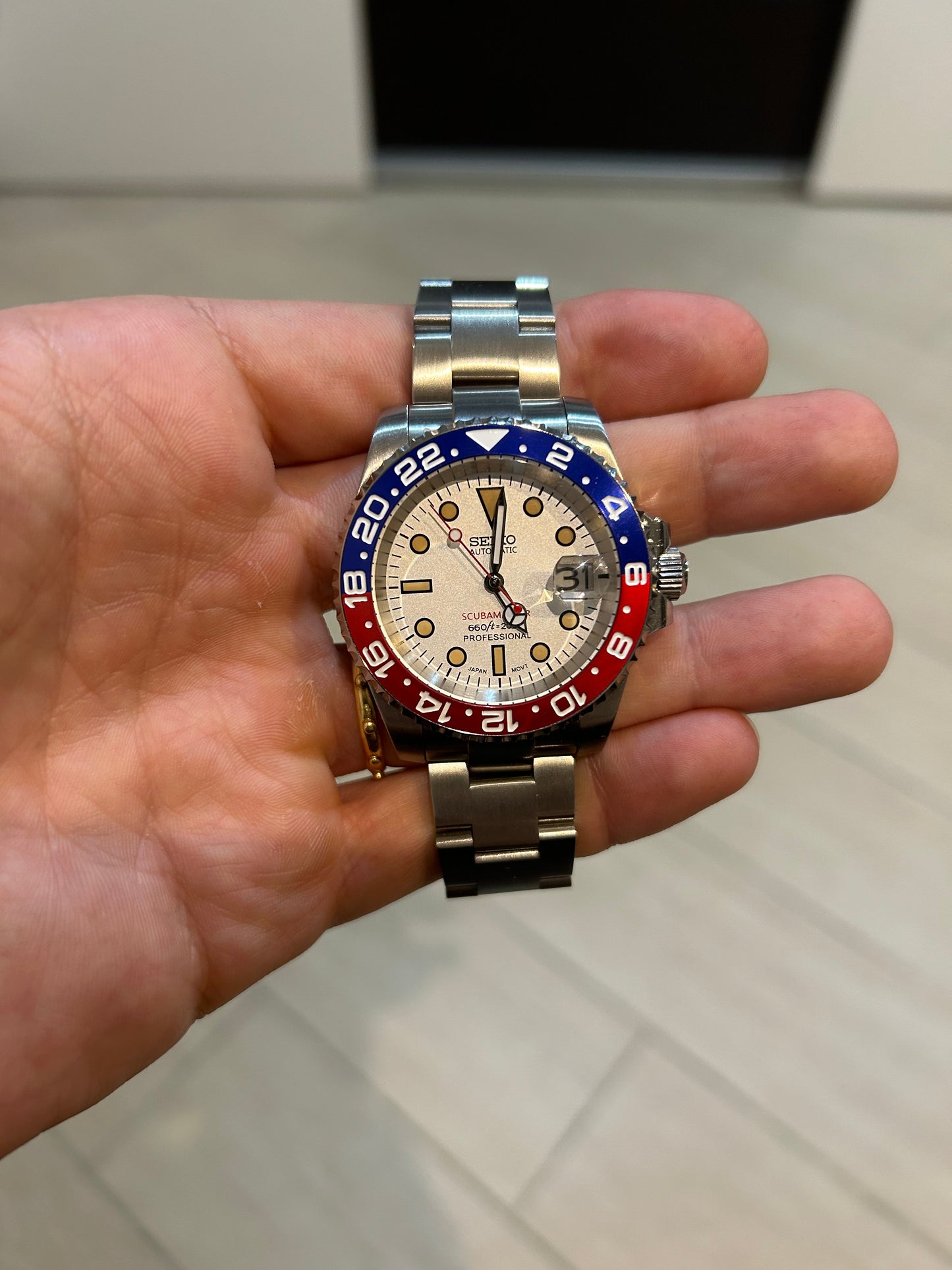 Seiko - GMT Vintage WHITE PEPSI